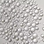 قطرات الماء